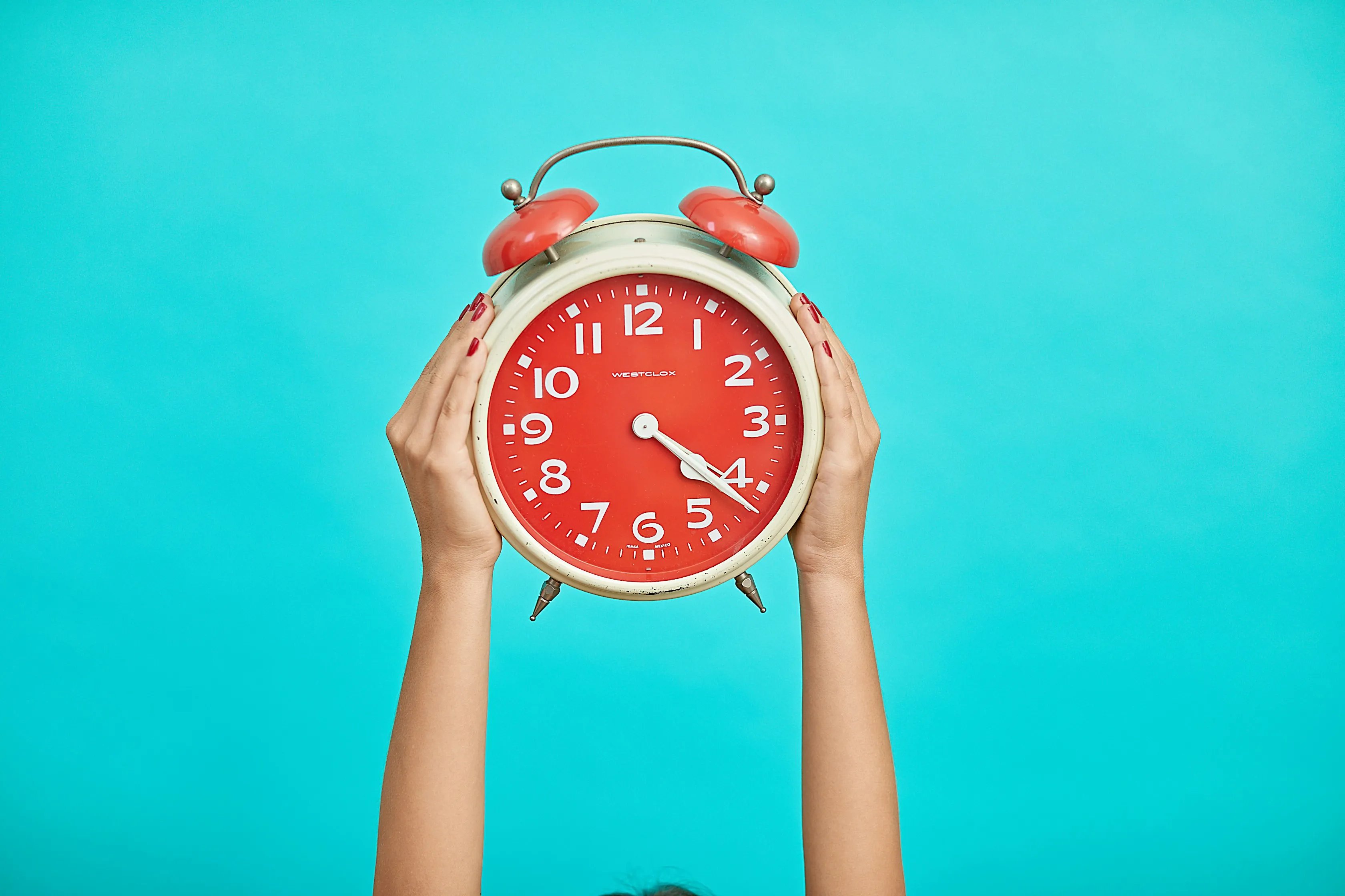 Time-to-Response als kritischer KPI: Warum 48 Stunden über Ihren Recruitingerfolg entscheiden
